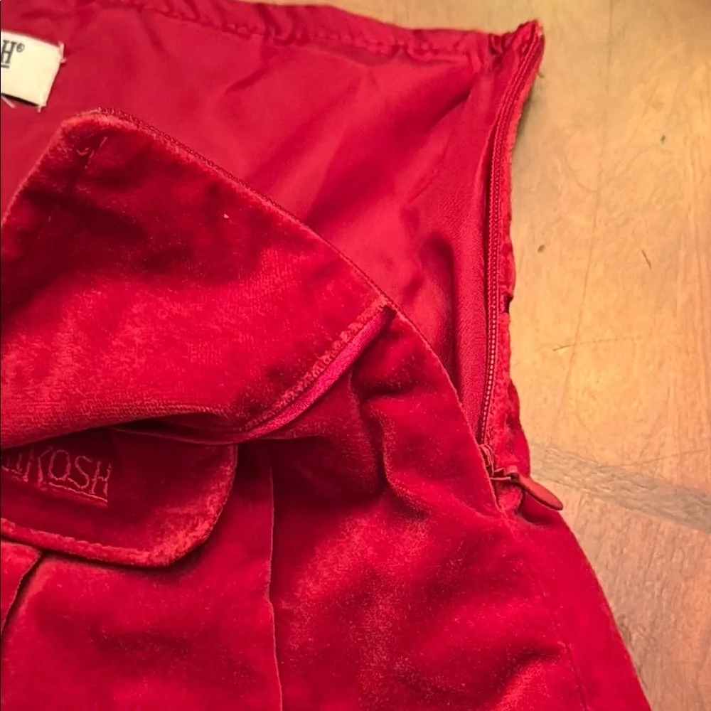 OSHKOSH B’GOSH Pleated Velvet Skirt, size 5 (little girls) - Picture 7 of 10